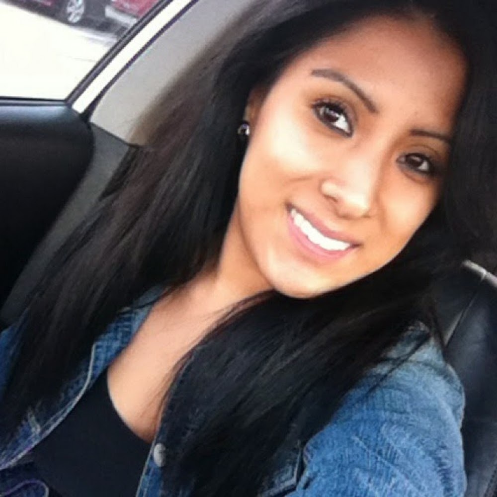 Meet your Posher, Stephany